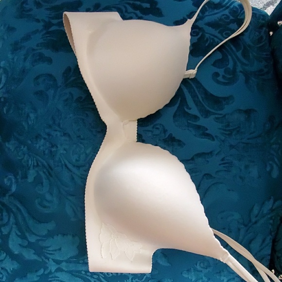 Bra - Picture 3 of 3